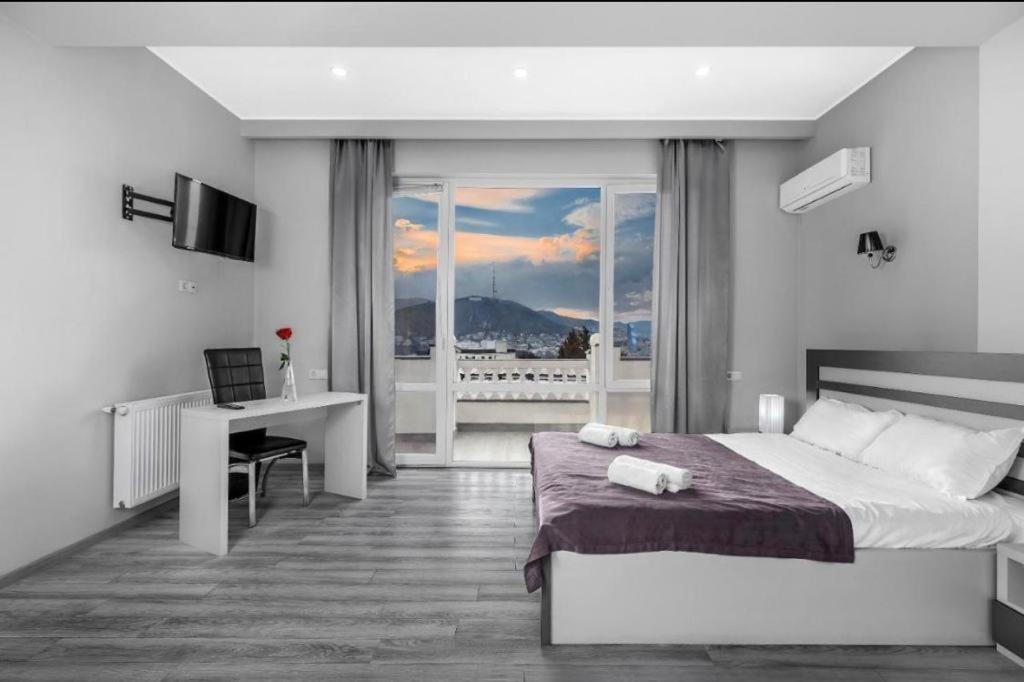 Hotel White House Tbilisi Esterno foto